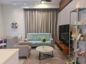 Bique's Home - KL East, The Ridge - 3 Bedroom's Apartment